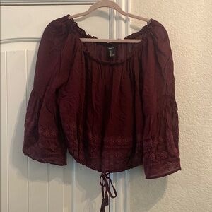 Forever 21 Women's Eyelet Burgundy Cropped Top, Sz L